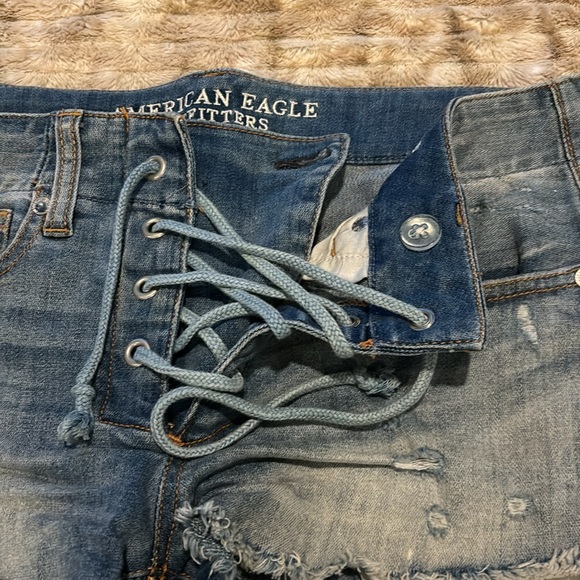 Low rise shortie - Picture 2 of 3